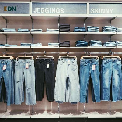 Ein guter Preis. Antibak Rock-8 Kaltwasserlöslich Höchste hocheffiziente Feststoff-Anti-Backstaining Agent für Denim Waschen Online
